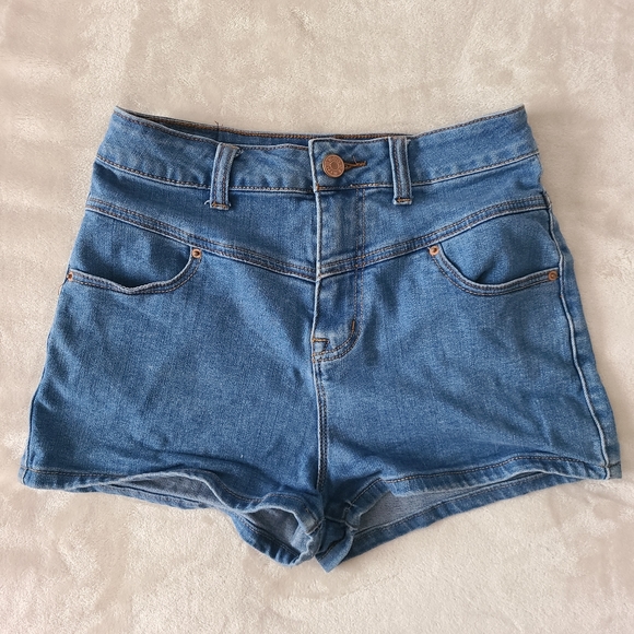 UO BDG Super hide rise seam shorts - Picture 1 of 5